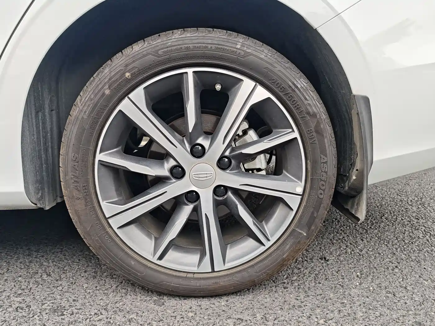 GEELY AUTOMOBILE EMGRAND