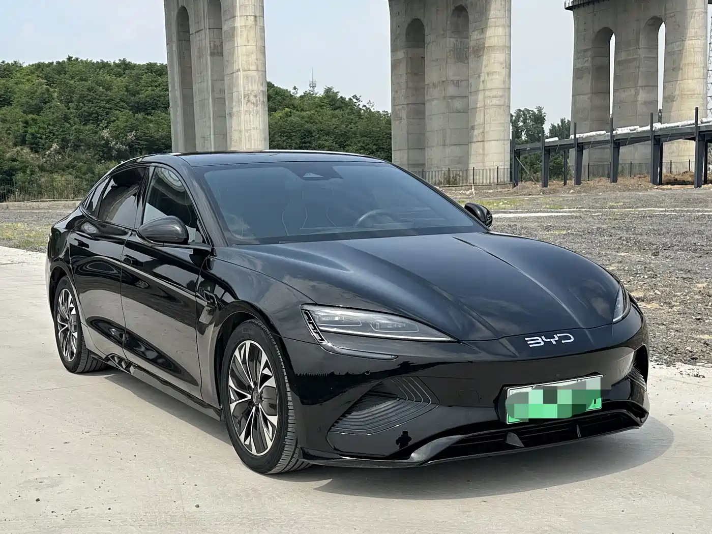 BYD Seal 2023 Champion Edition 550km Premium фото 3