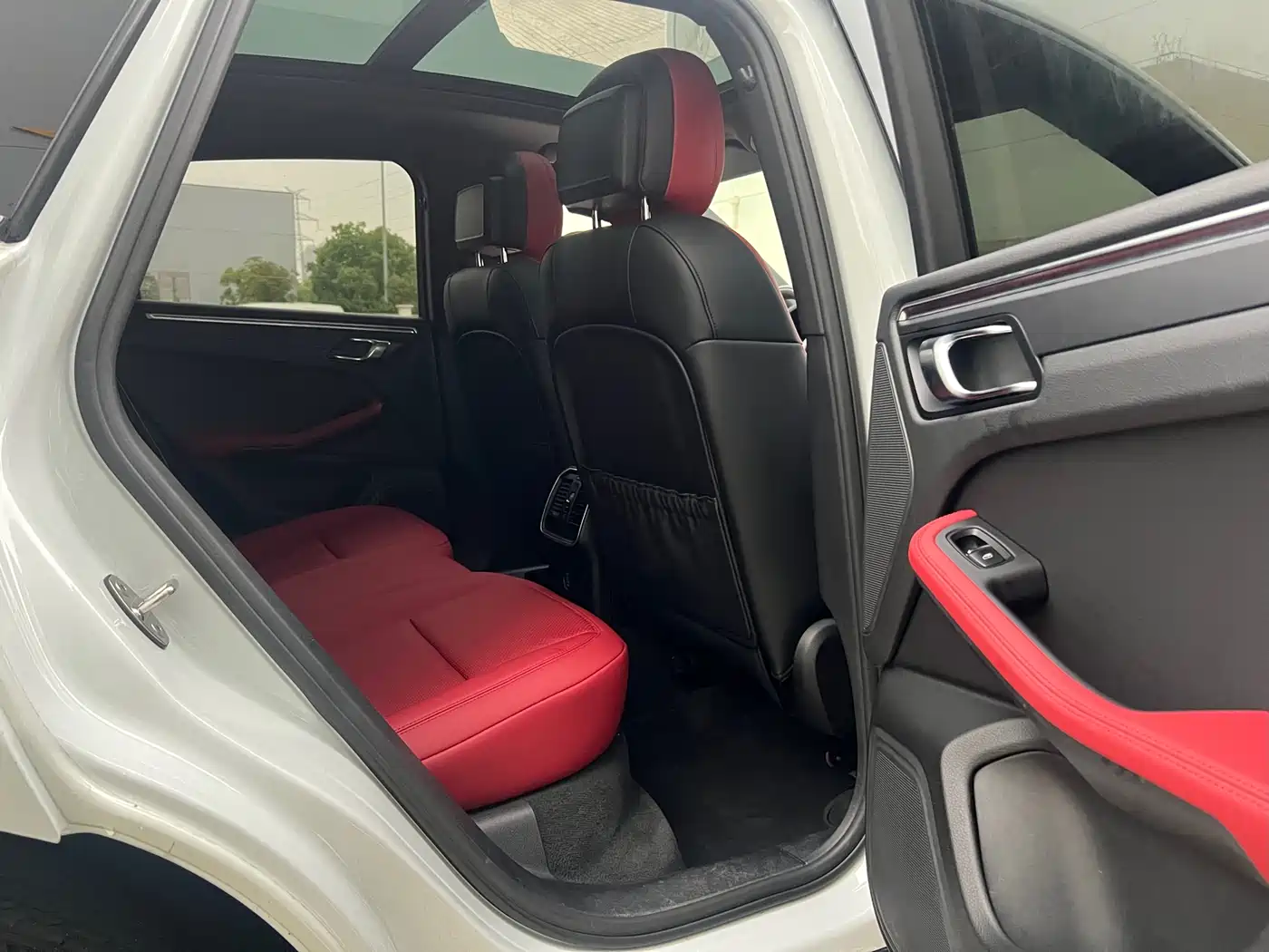 Porsche Macan 2018 Macan 2.0T фото 27