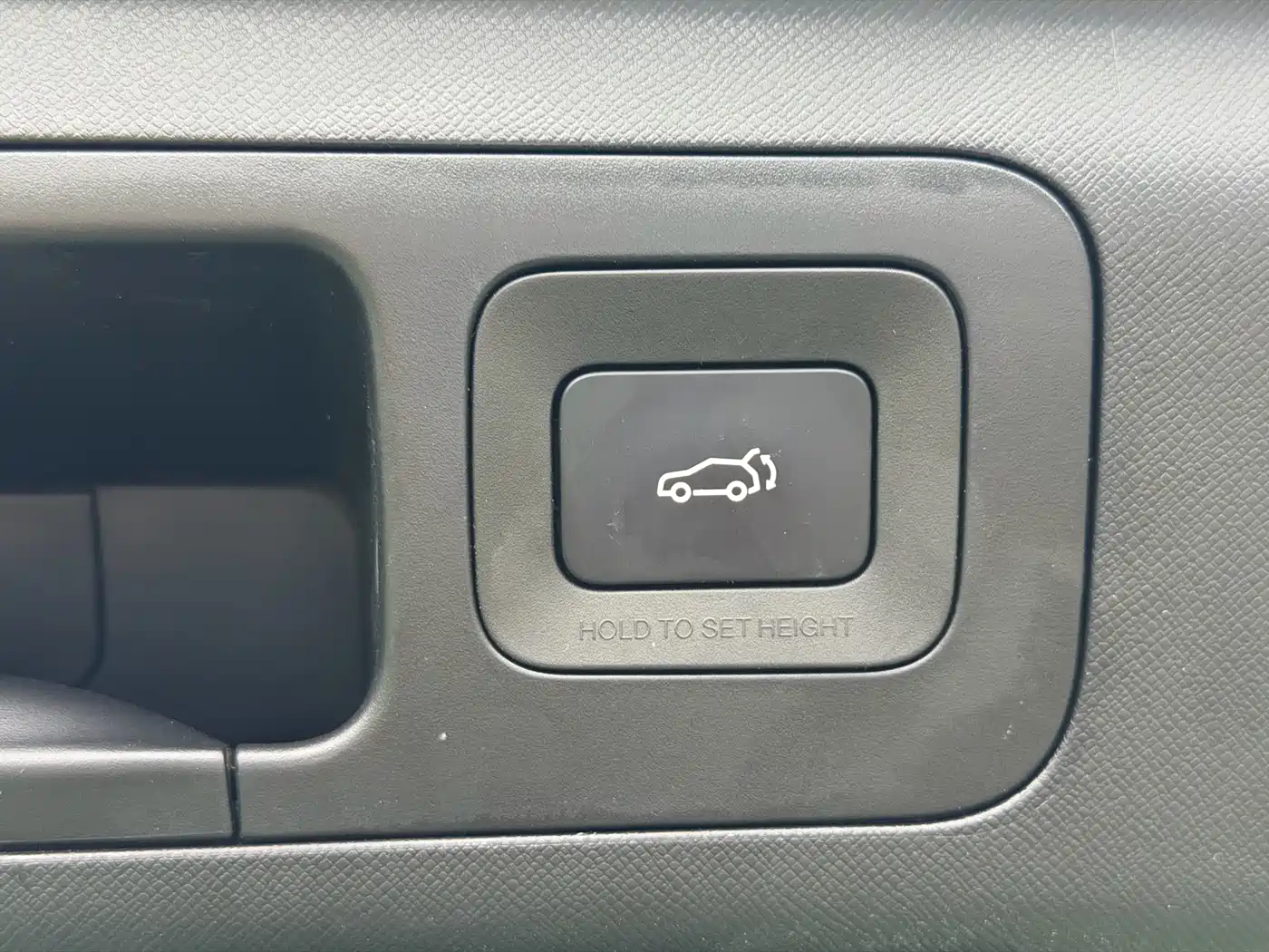 GAC Trumpchi Trumpchi E8 NEV 2024 Model 150km MAX фото 17
