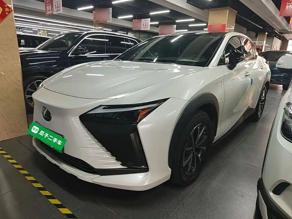 Lexus RZ 2024 2023 450e 4WD Deluxe
