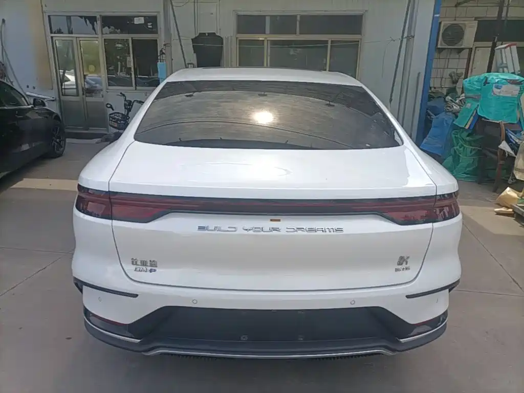 Фото 6 - BYD Han