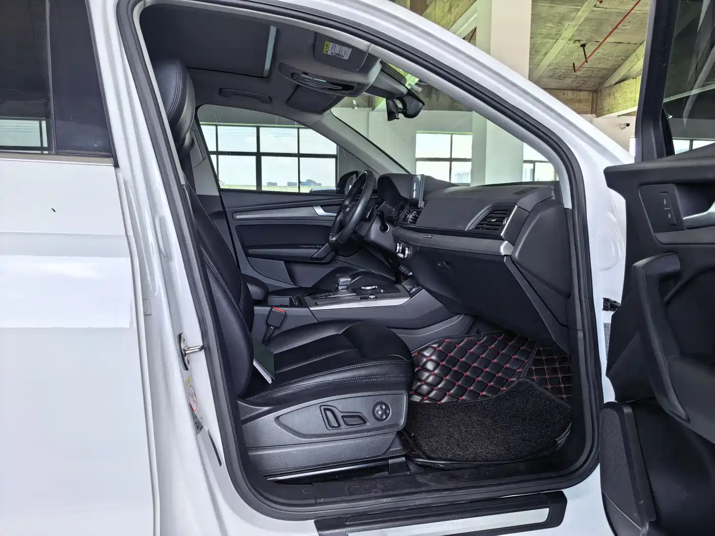Audi Q5L 2018 40 TFSI Premium Progressive China VI фото 14