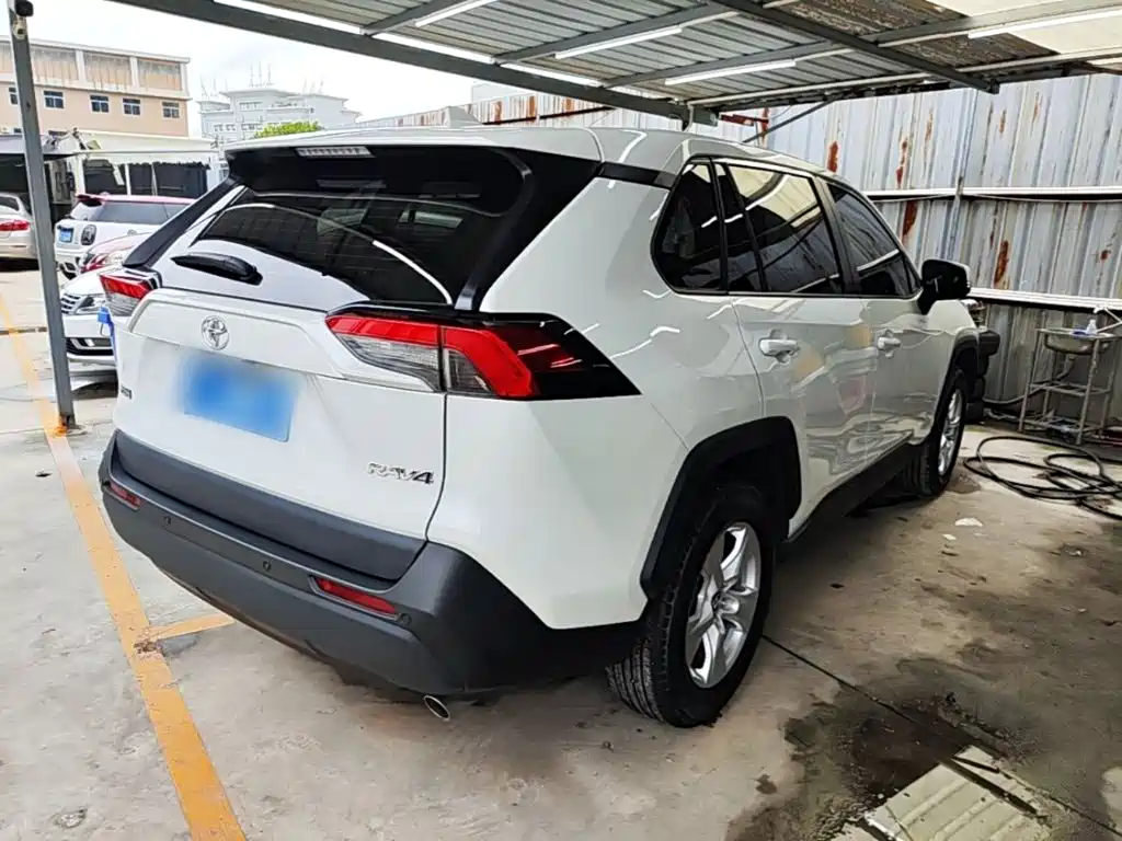 Toyota RAV4 Rongfang 2024 2023 2.0L CVT 2WD Urban Edition