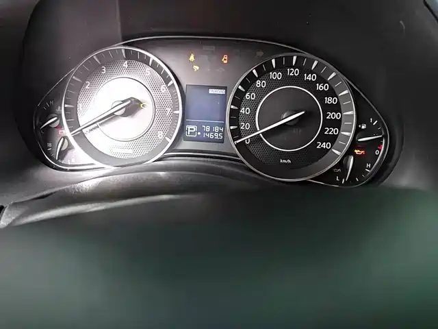 Nissan Patrol 2018 4.0L Leadership — фото 4