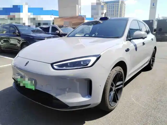 AITO Wenjie AITO M5 2025