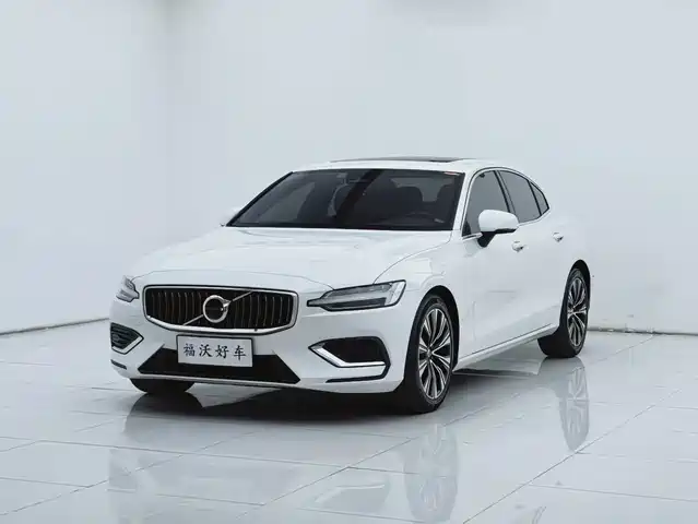 Volvo S60 2024
