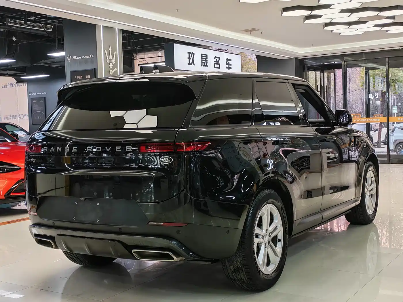 Land Rover Range Rover Sport 2023 360PS S фото 14