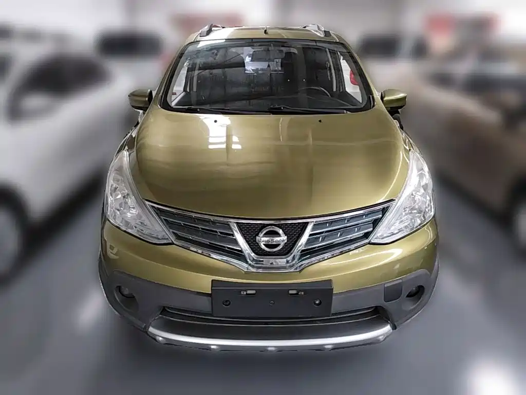 Nissan Livina 2014 2013 Sporty 1.6XV CVT Luxury