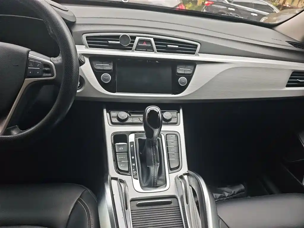 Geely Boyue 2017 2016 1.8TD Auto Smart Connection