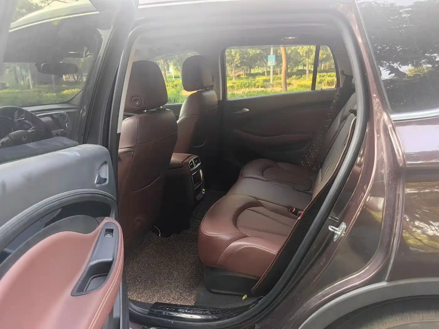 Фото 9 - Buick Envision Plus