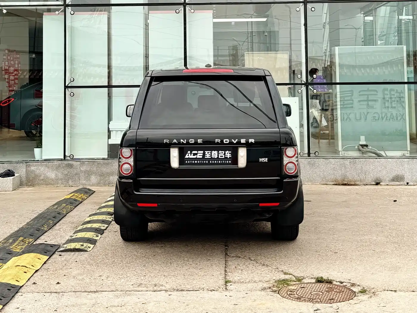 Land Rover Range Rover 2012 5.0 NA V8 фото 5