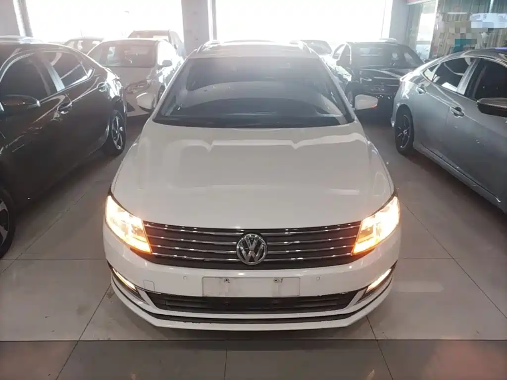 Volkswagen Lavida Tour 2018 2017 180TSI DSG Comfort Edition