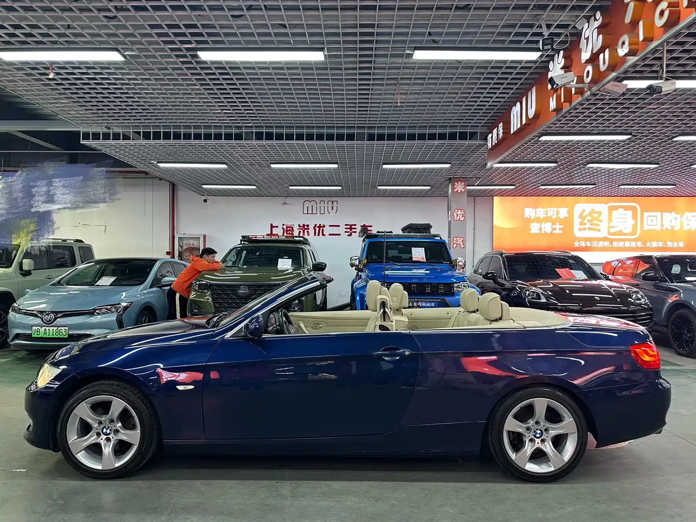 BMW 3 Series (Import) 2011 325i Convertible Coupe фото 3