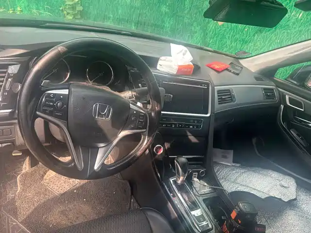 Honda Spirior 2017 2.0L Classic Edition — фото 5