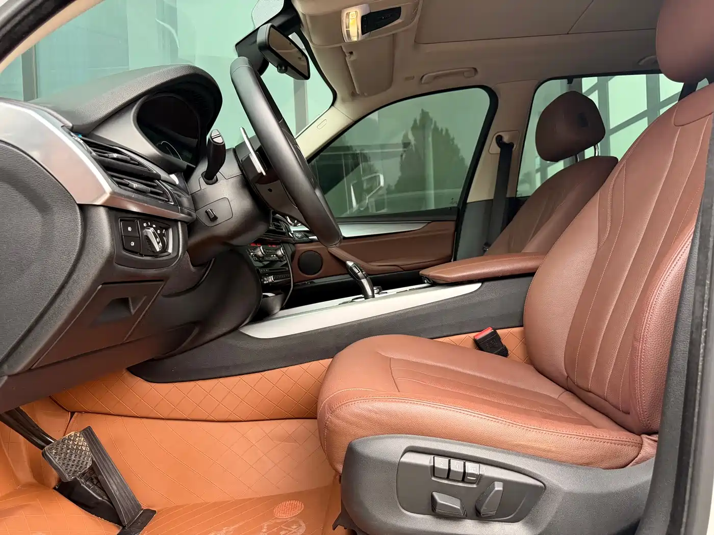 Фото 9 - BMW X5 (Import)