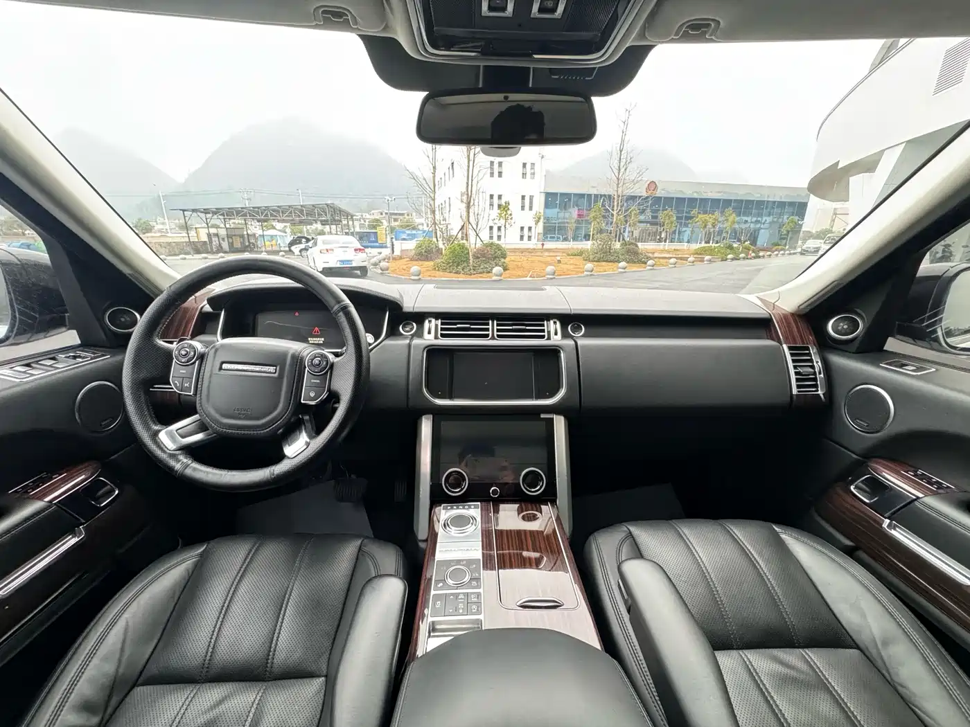 Land Rover Range Rover 2014 3.0 SC V6 Vogue фото 5