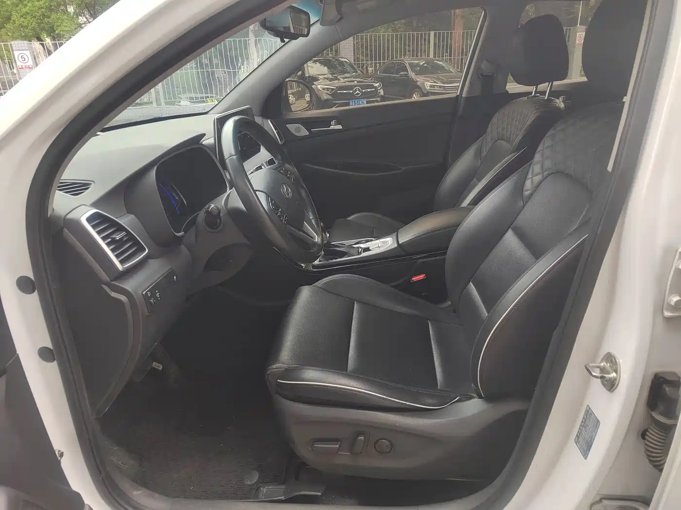 Hyundai Tucson 2019 280TGDi Dual-clutch 2WD Smart Connect Edition China VI фото 4