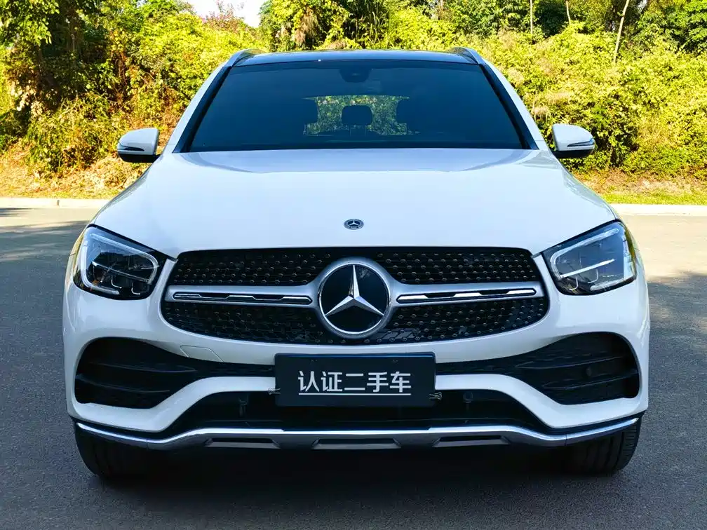 Mercedes-Benz GLC 2021 GLC 260 L 4MATIC Luxury фото 2