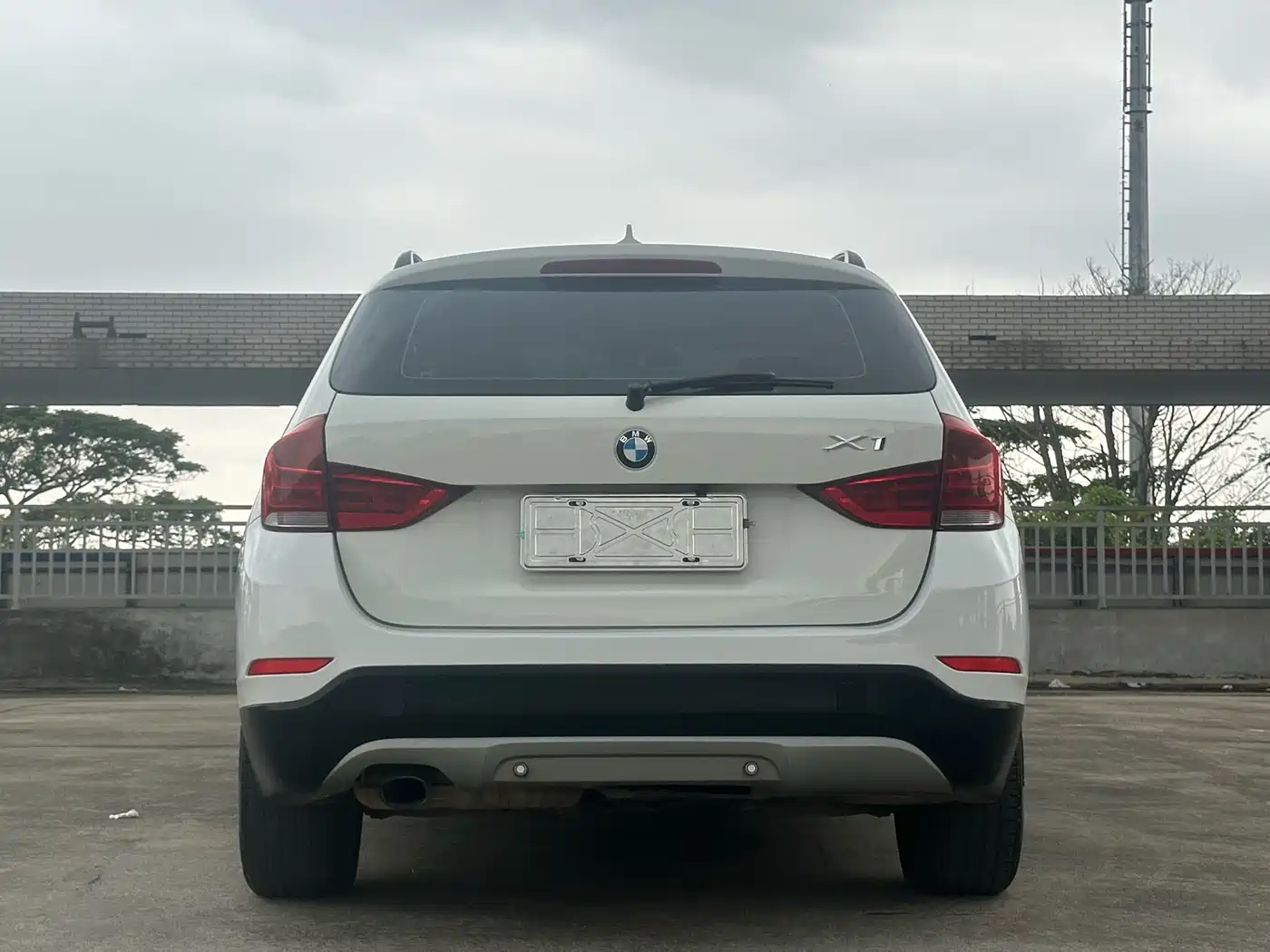 BMW X1 2013 sDrive18i Leading фото 12