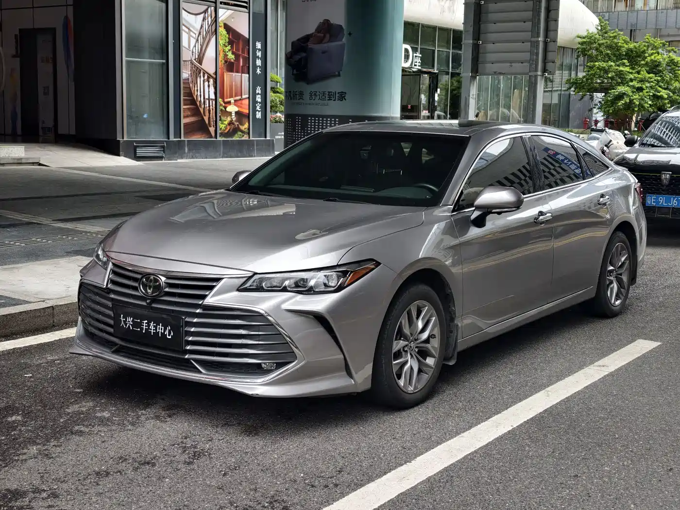 Toyota Avalon 2019 2.0L Luxury Edition (China VI)