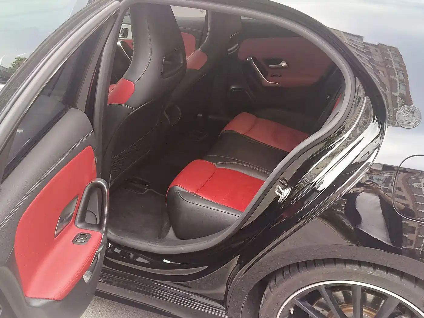 Mercedes-Benz A-Class AMG (Import) 2020 AMG A 35 4MATIC фото 8