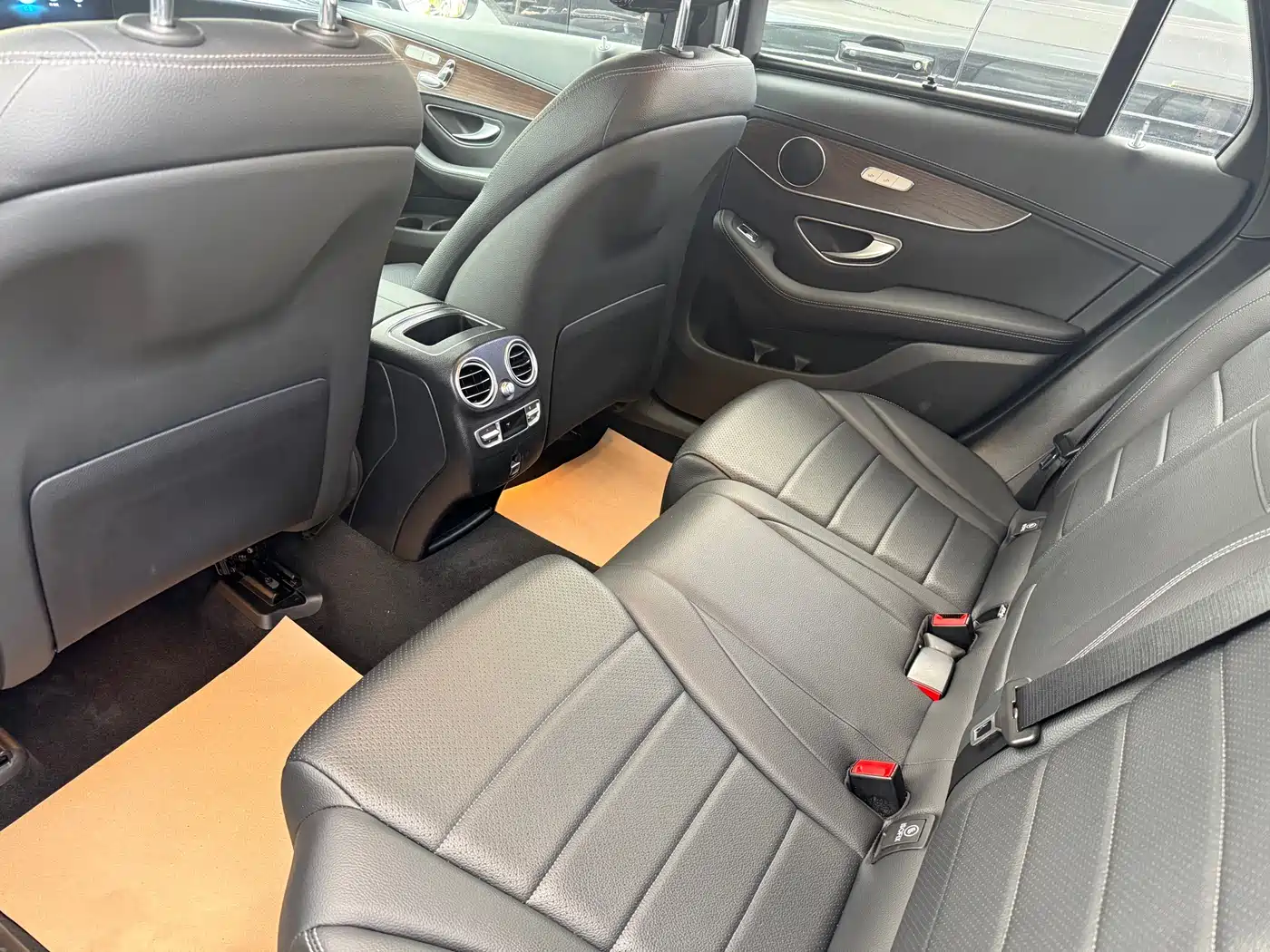 Mercedes-Benz GLC 2021 GLC 260 L 4MATIC Luxury фото 8
