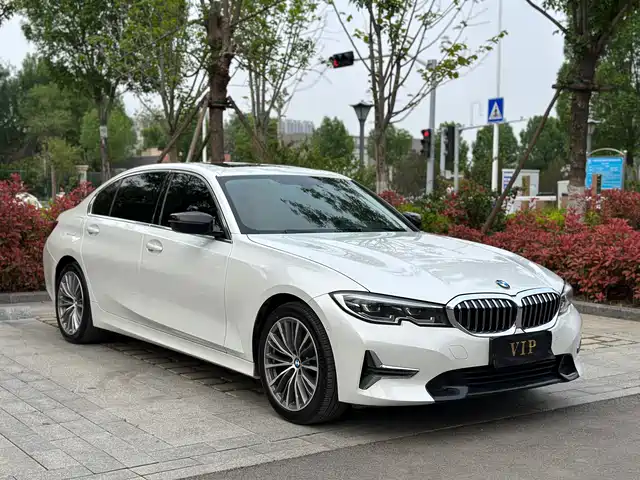 BMW 3 Series 2020 325Li Launch Edition — фото 3
