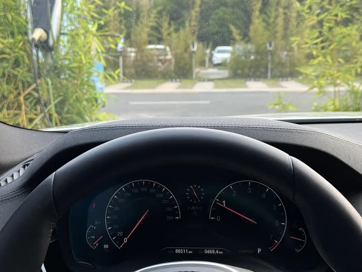 BMW 5 Series 2019 530Li Leading M Sport Package фото 18
