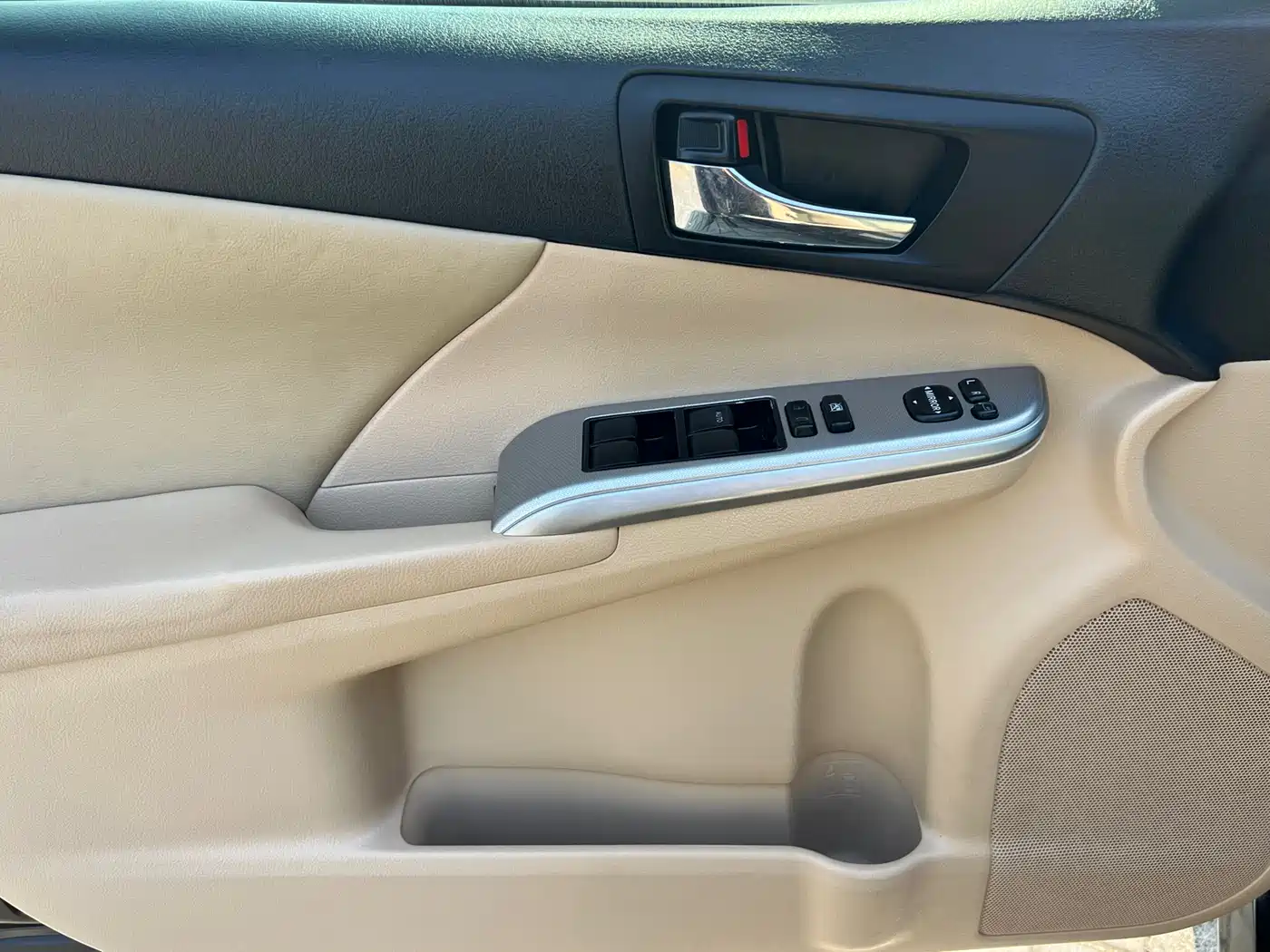 Toyota Camry 2012 Junrui 2.0S Dynamic Edition фото 15