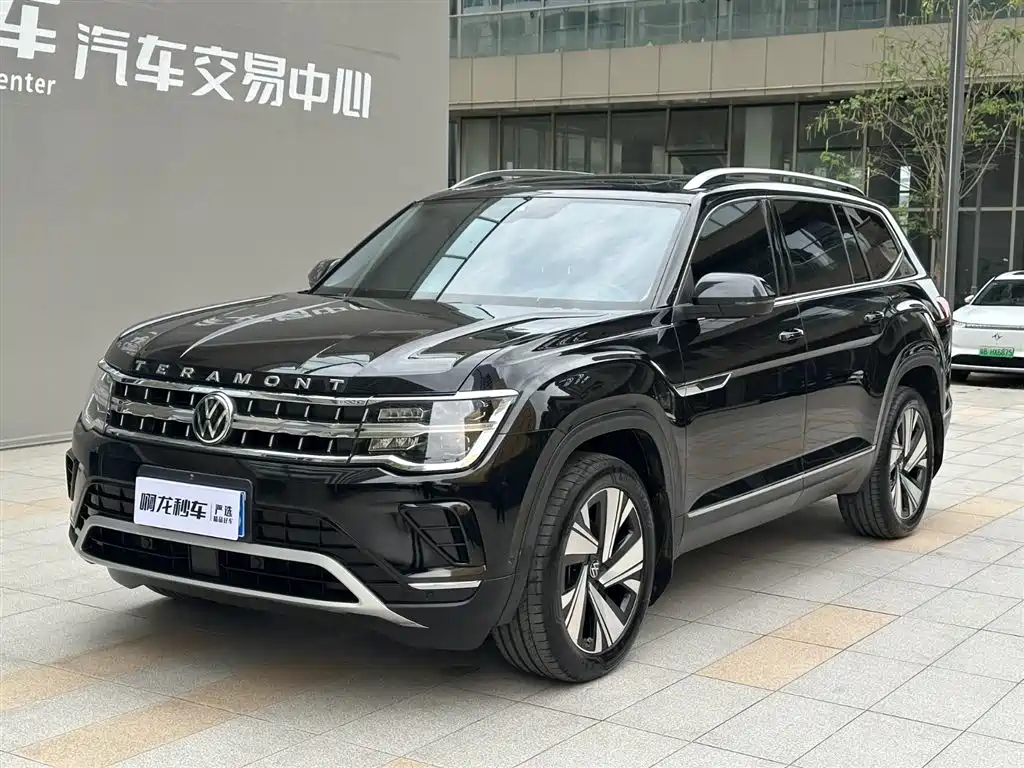 Volkswagen Teramont 2023 330TSI FWD Premium Luxury Edition фото 2