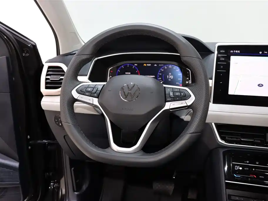 VOLKSWAGEN TUYUE