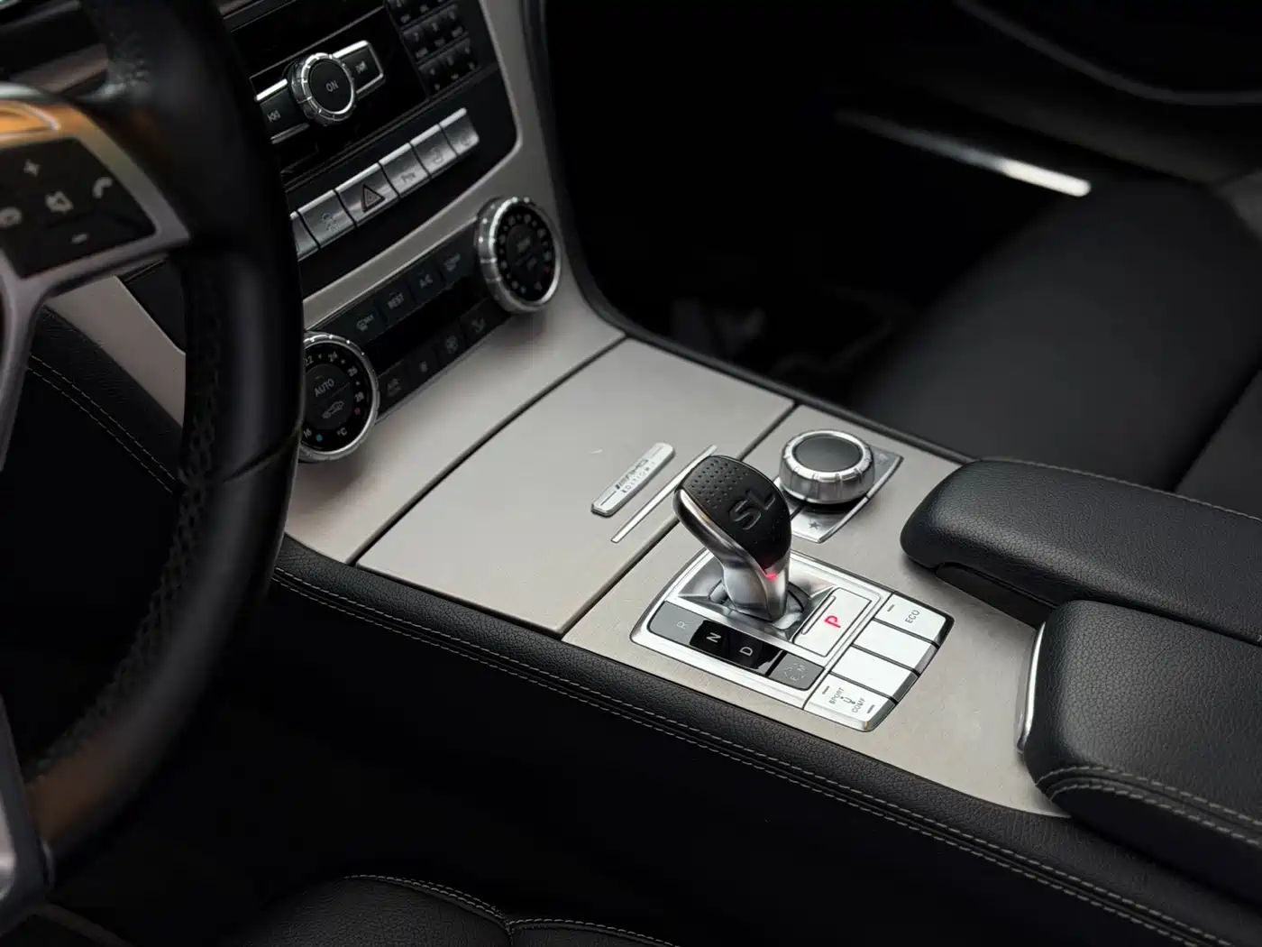 MERCEDES-BENZ SL CLASS