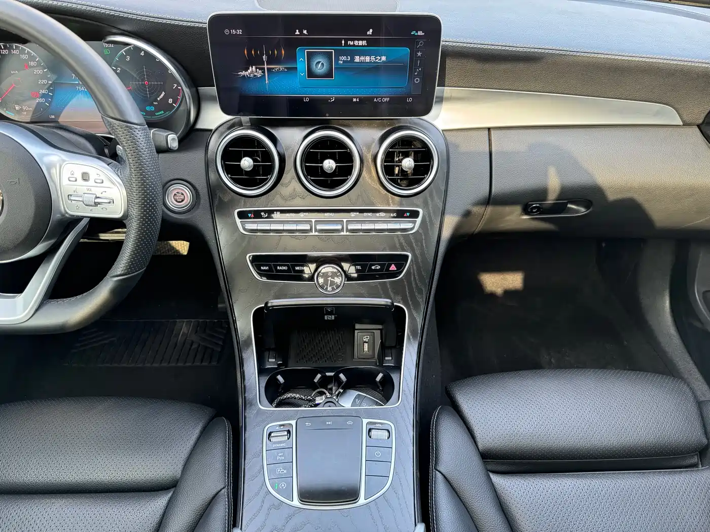 Mercedes-Benz C-Class 2021 C 260 L Sport Starry Exclusive Edition фото 9