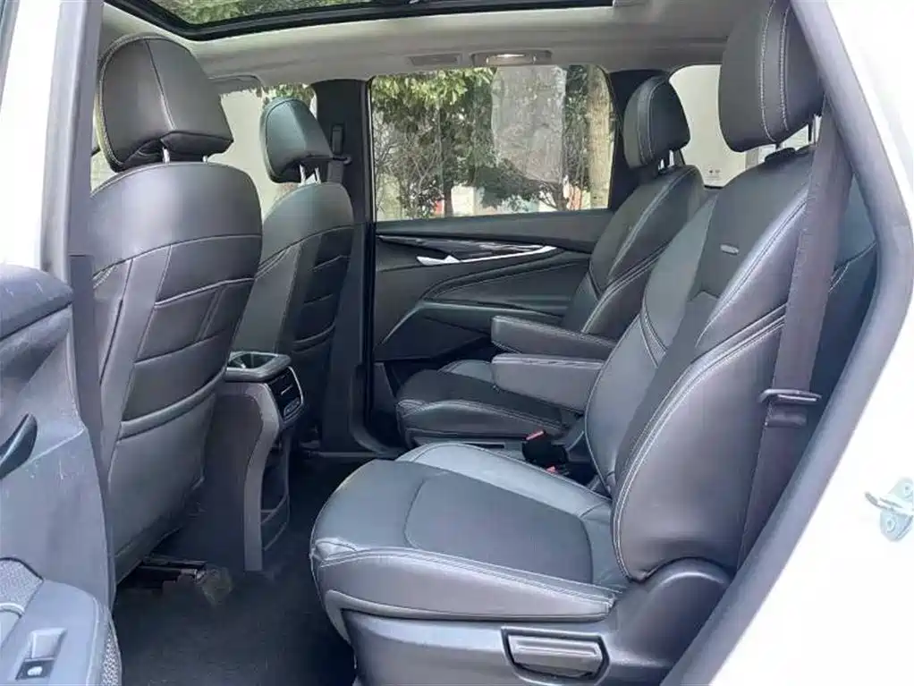 SAIC Maxus Maxus G50 2023 PLUS 1.5T Auto Airworthy Edition фото 4