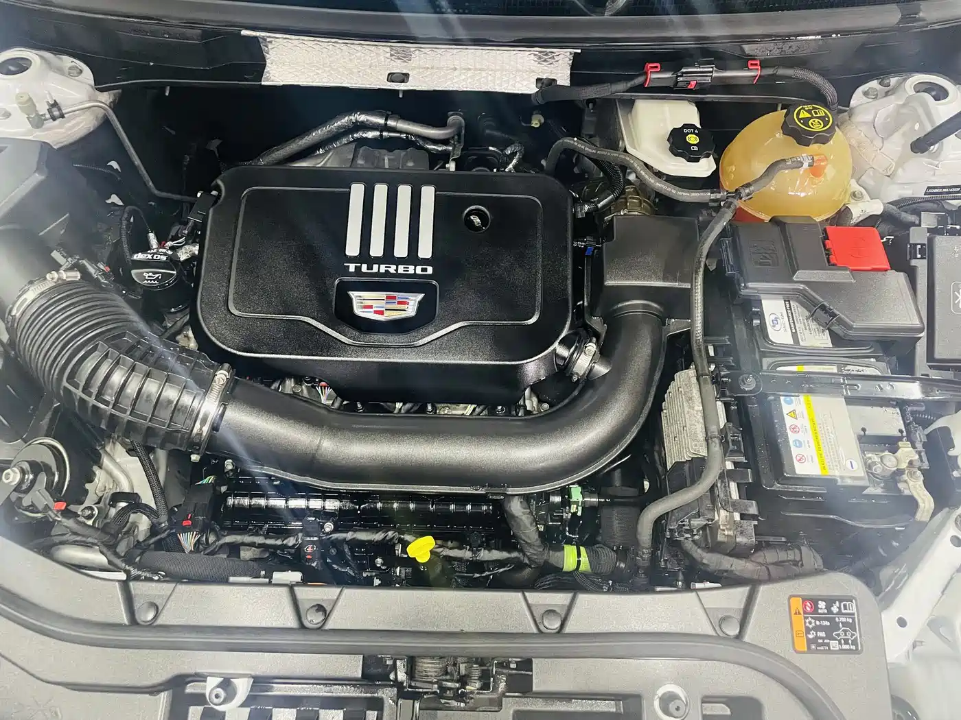 Cadillac XT5 2021 2.0T 2WD Luxury Edition фото 18