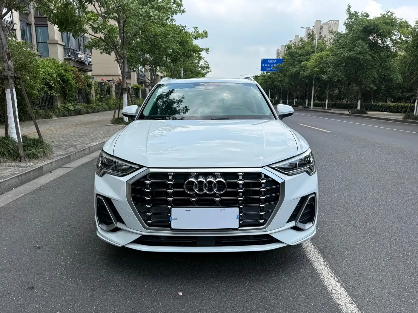 Audi Q3 2019 40 TFSI Fashion Dynamic фото 2