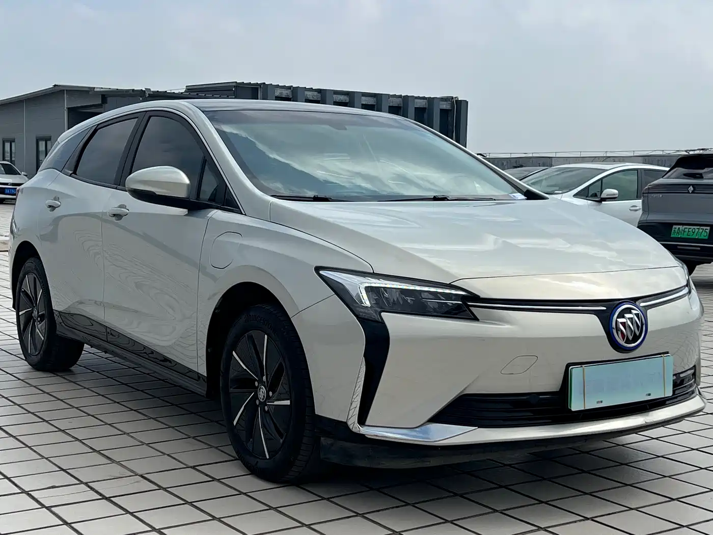 Buick Velite 6 2024 Model 430km Premium Edition фото 3