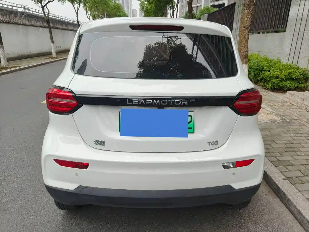 Photo 4 - Leapmotor T03
