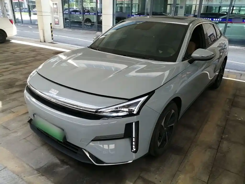 Geely Galaxy Galaxy L6 2023