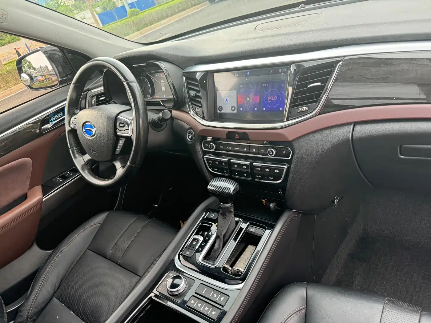 GAC Trumpchi Trumpchi GS8 2017 320T AWD Luxury Smart Connect (7-Seater) фото 12