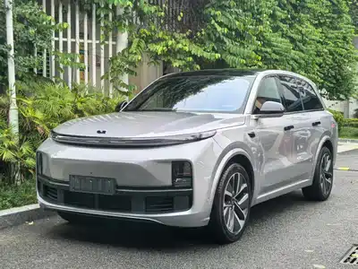 Li Auto L8