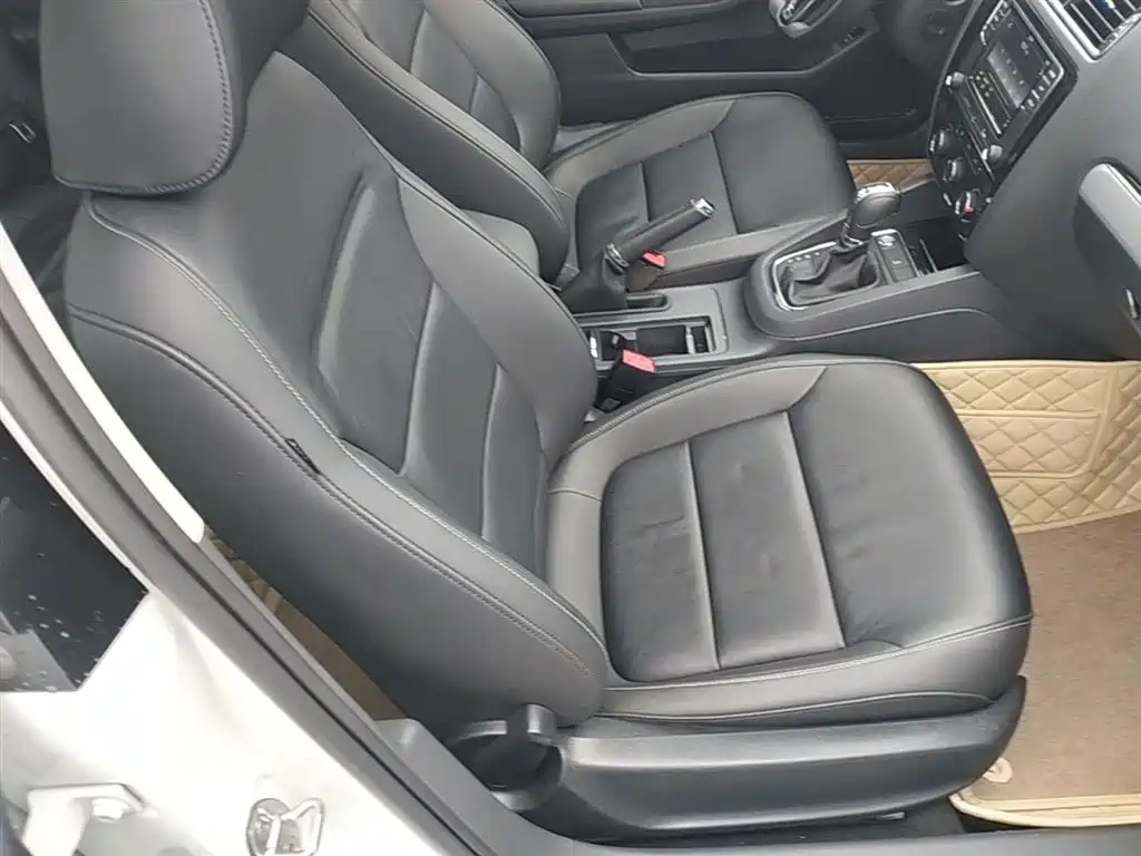 Volkswagen Sagitar 2018 280TSI DSG Comfort фото 25