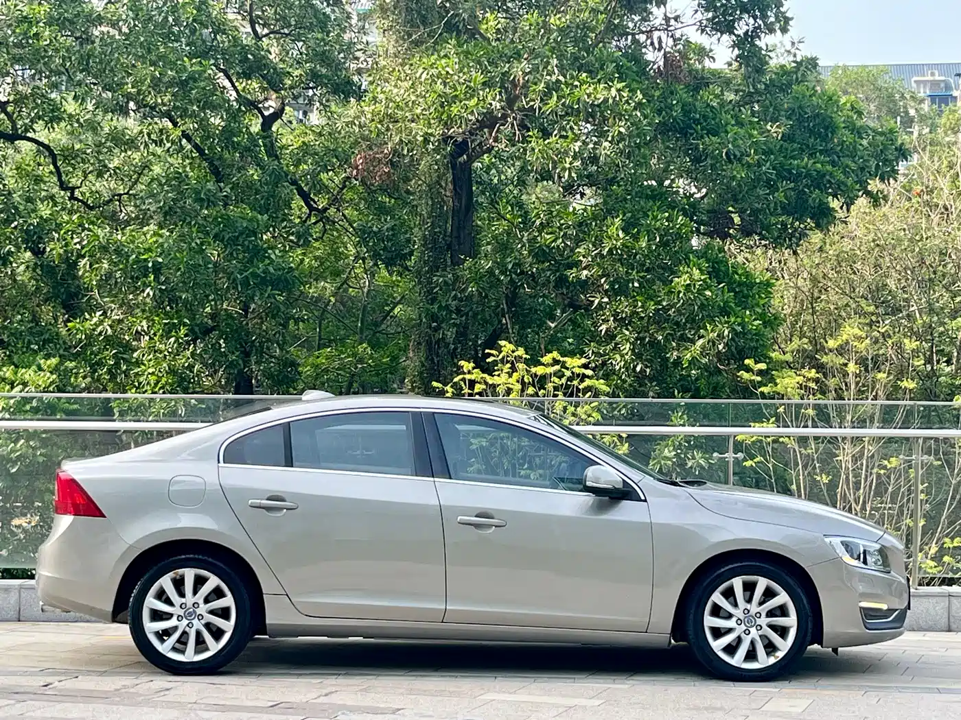 Volvo S60 2014 2015 S60L 2.0T Smart Vision