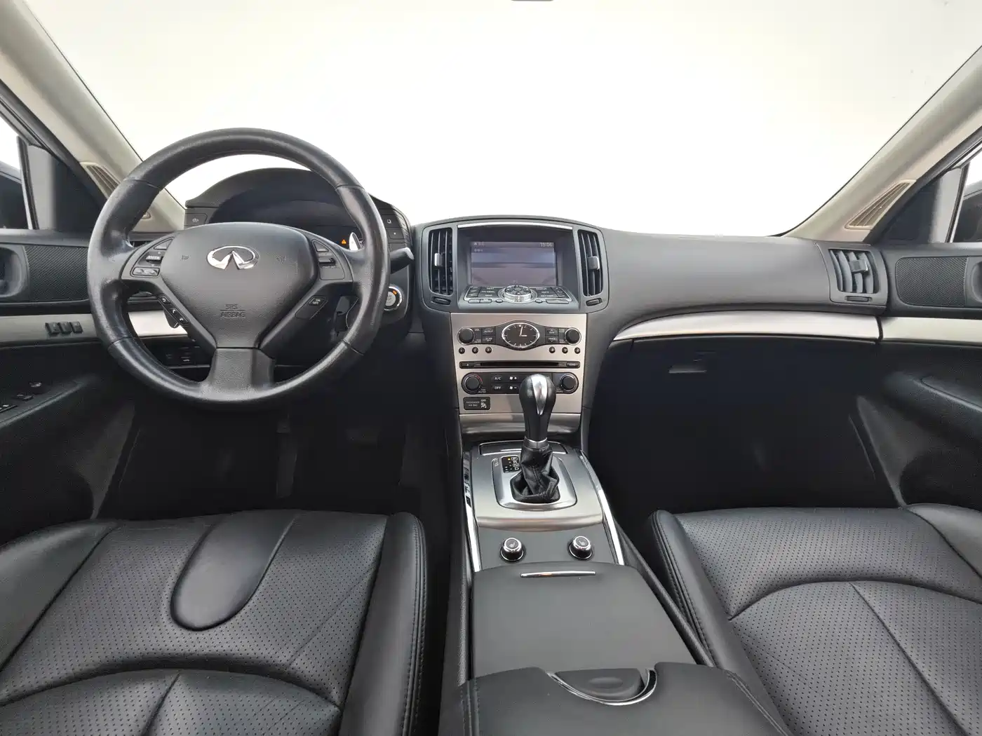 Infiniti G Series 2012 2010 Model G25 Sedan Luxury Sport Edition