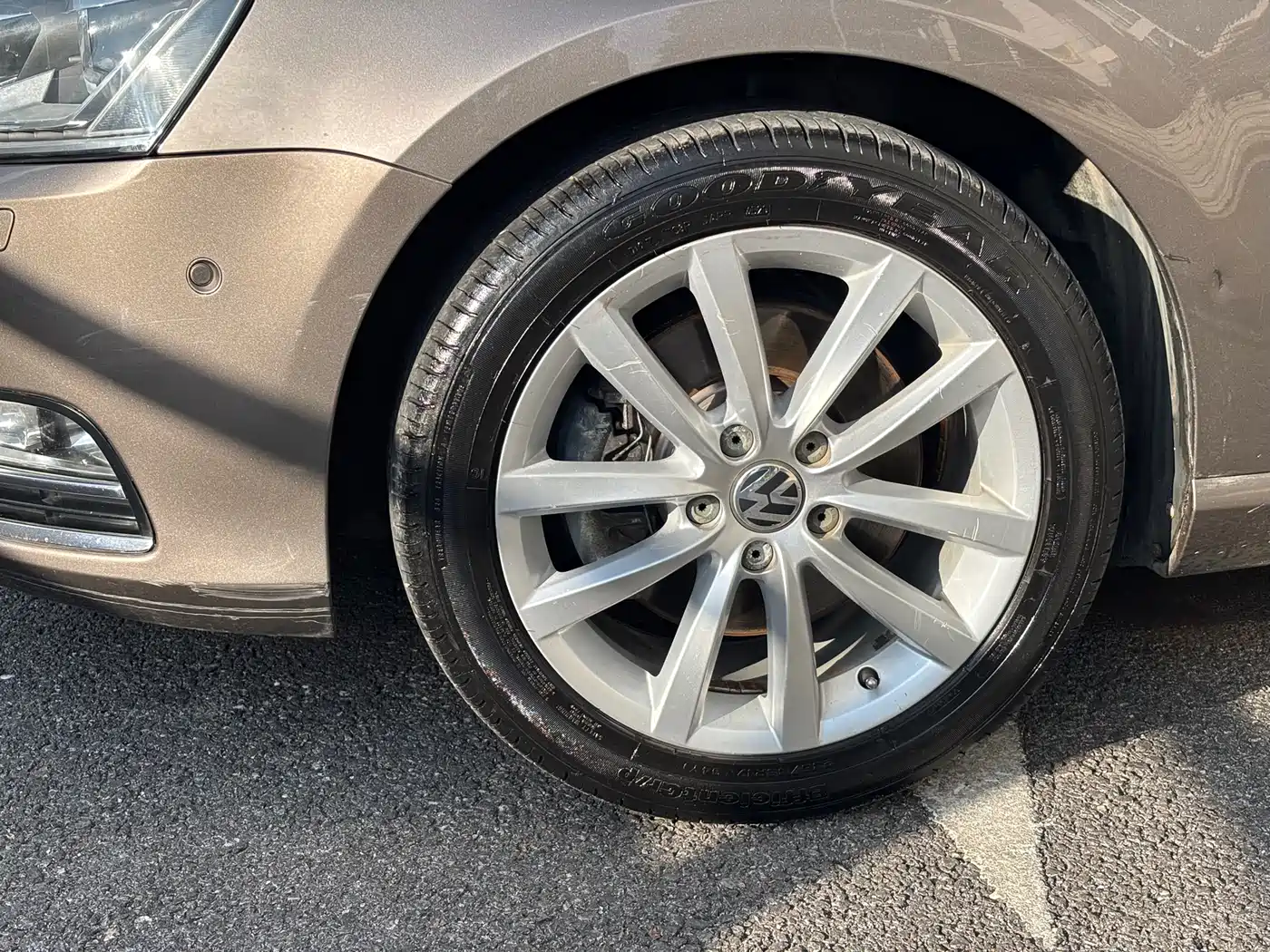 Volkswagen Magotan 2013 1.8TSI Premium фото 8