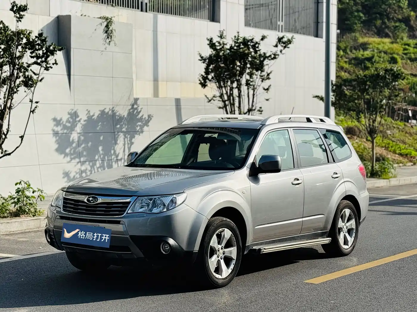 Subaru Forester 2010 2.0XS Luxury Navigation Edition фото 2