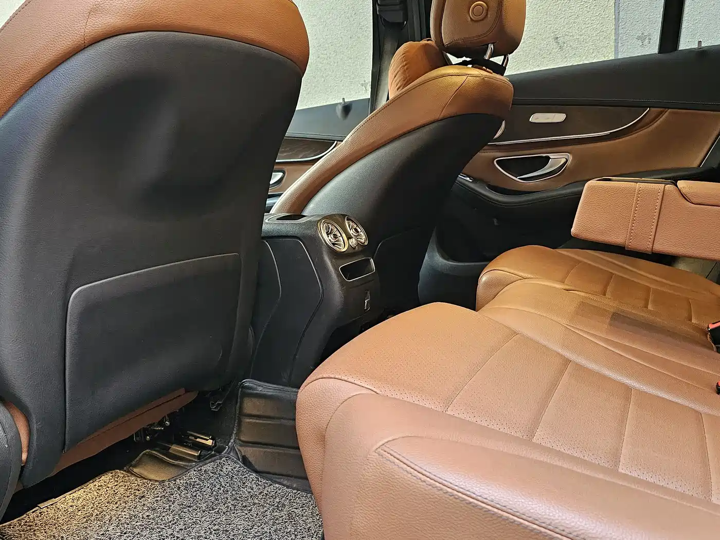 Mercedes-Benz GLC 2020 GLC 260 L 4MATIC Luxury фото 9
