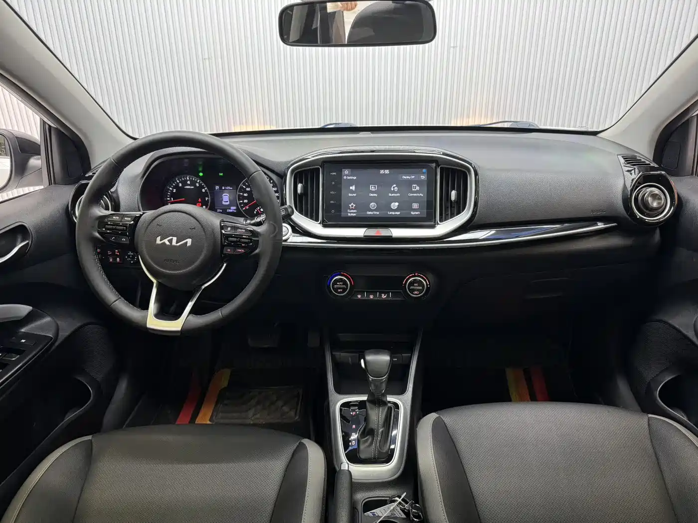 Kia KX1 2021 1.4L CVT Fun Sunroof Version фото 11