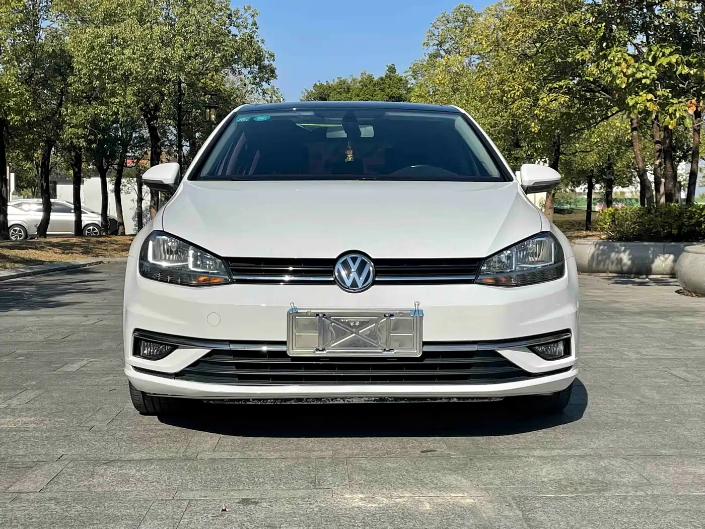 Volkswagen Golf 2020 280TSI DSG Comfort фото 2